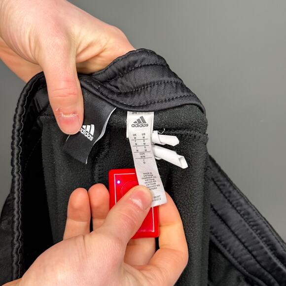 Adidas Sweatpants Black Polyester Joggers Subtle Logo Soccer Style Slim Fit - Picture 4 of 4